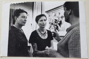 Le sorelle de Beauvoir anni 60 a Parigi © DR-Causette 
